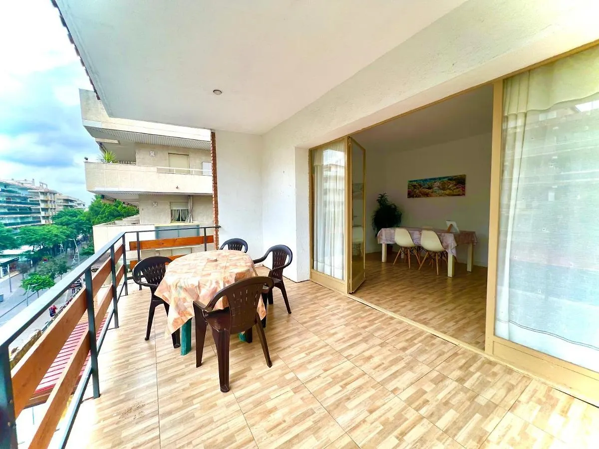 Apartamento Para Grupos De 7 En Carlos Bueigas Salou Apartment